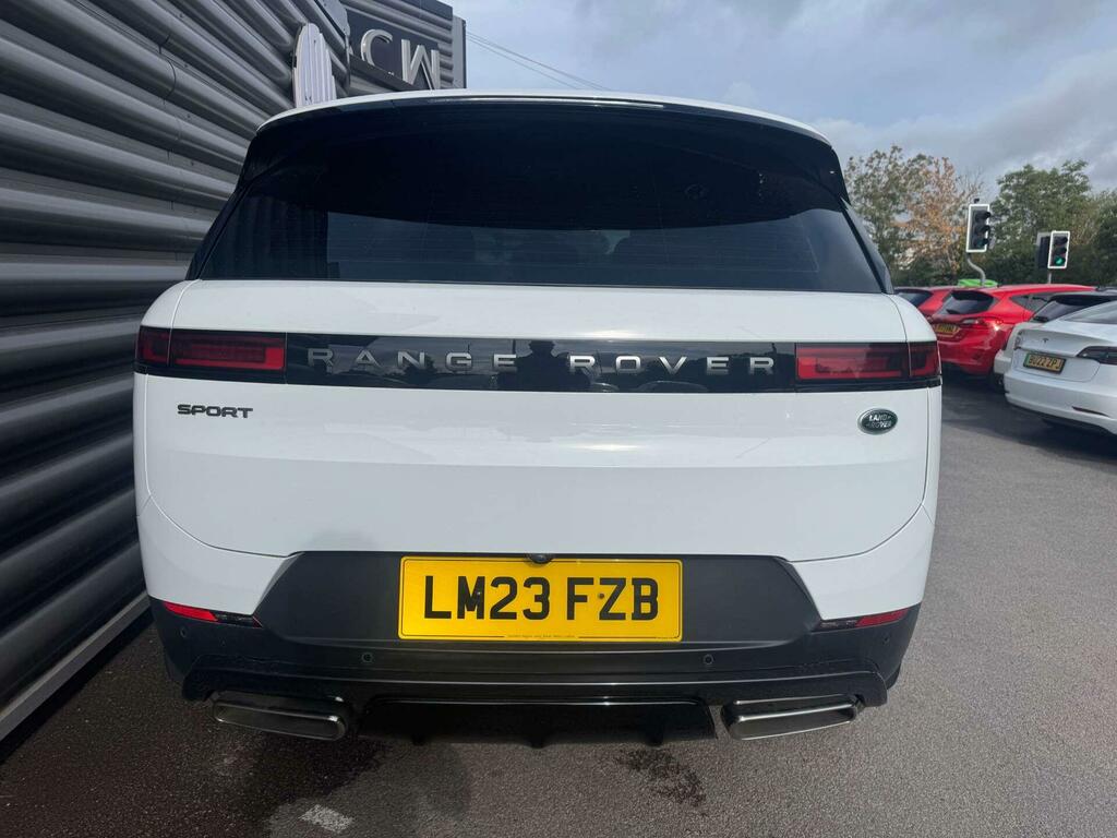 Land Rover Range Rover Sport Se White #4