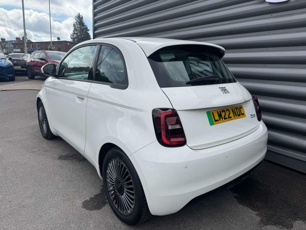 Fiat 500E Icon White #5