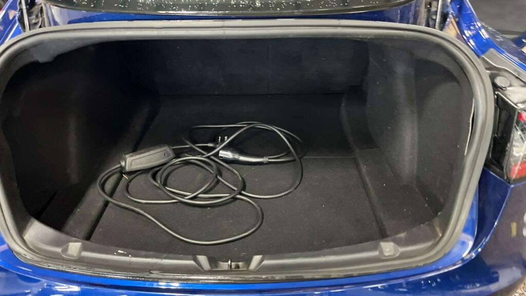 Tesla Model 3 Model 3 Standard-range Blue #7
