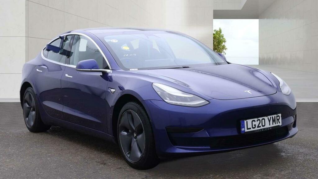 Tesla Model 3 Standard Range Plus Blue