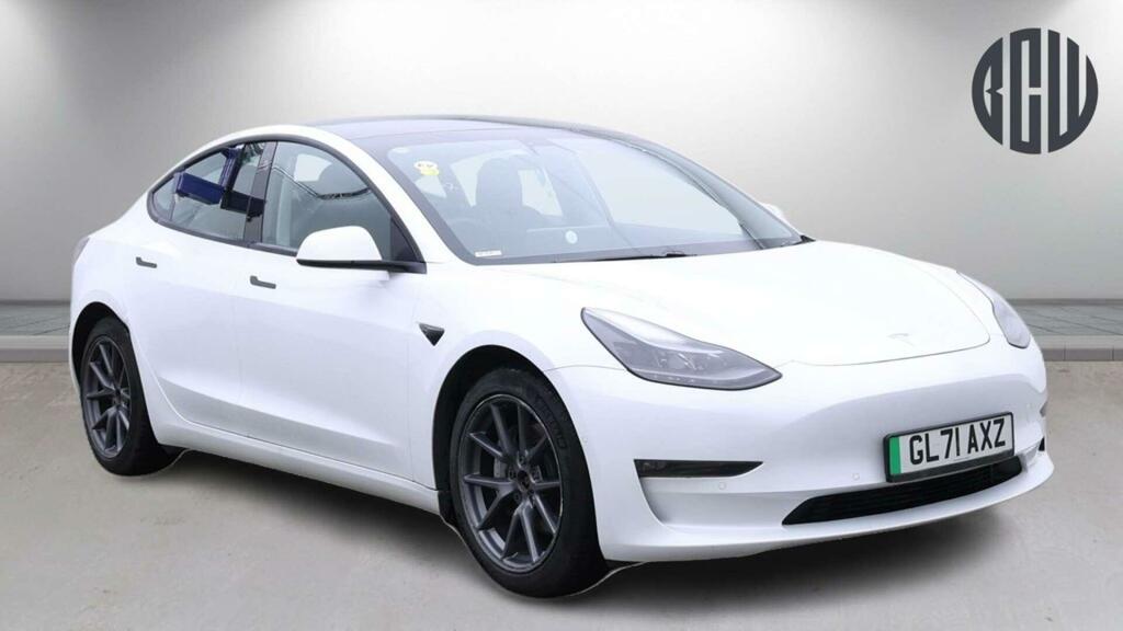 Tesla Model 3 Long Range White