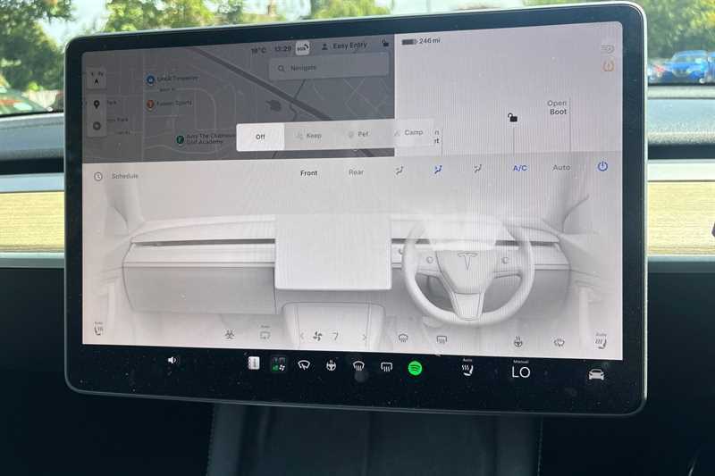 Tesla Model Y Long Range Awd SB23OUV White #4