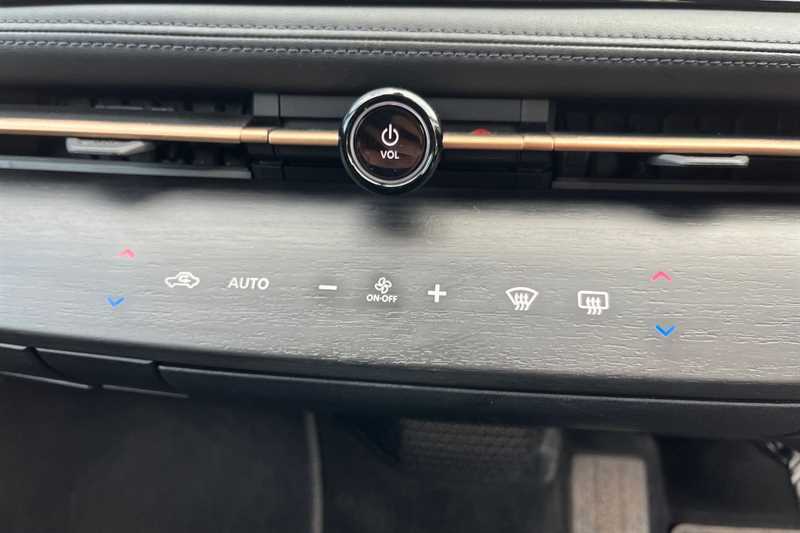Nissan Ariya 160Kw Advance 63Kwh 22Kwch Green