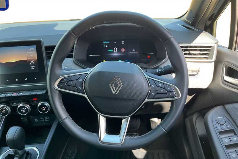 Renault Clio 1.6 E-tech Full Hybrid 145 Techno BC25XSH Black #4