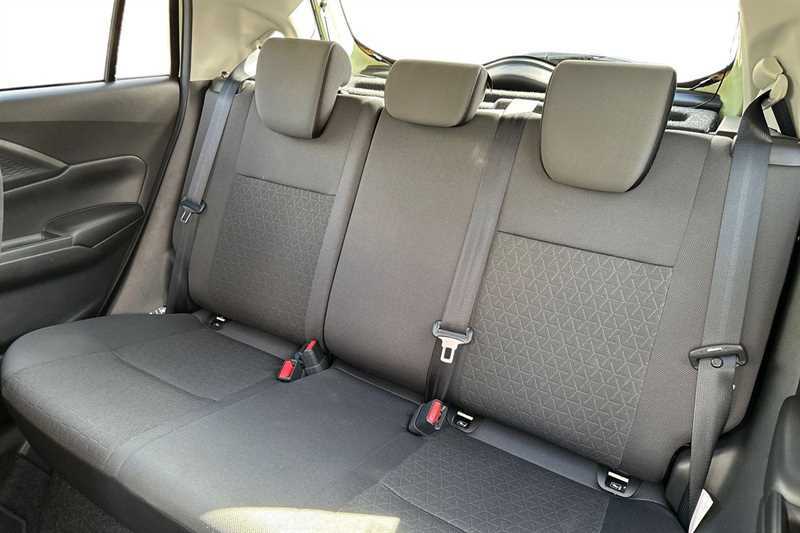 Suzuki Swift 1.2 Mild Hybrid Ultra Cvt Yellow