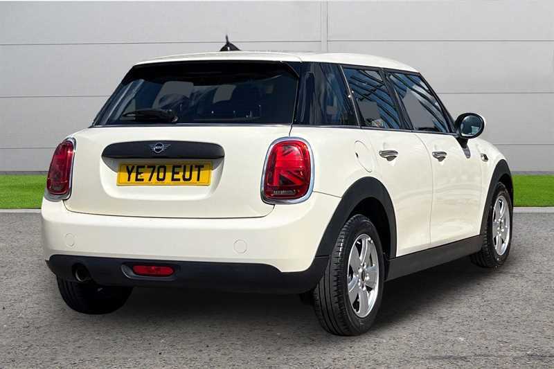 Mini Hatch 1.5 One Classic YE70EUT White #3