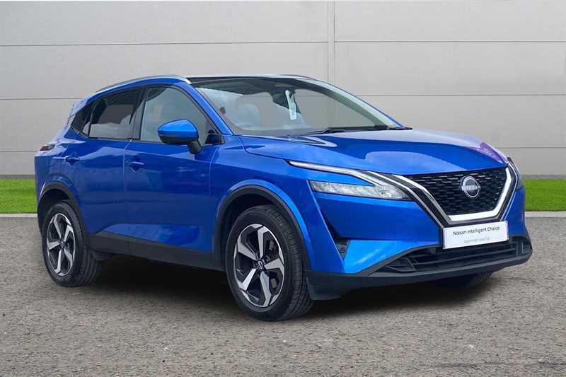 Nissan Qashqai 1.3 Dig-t Mh 158 N-connecta Xtronic Blue