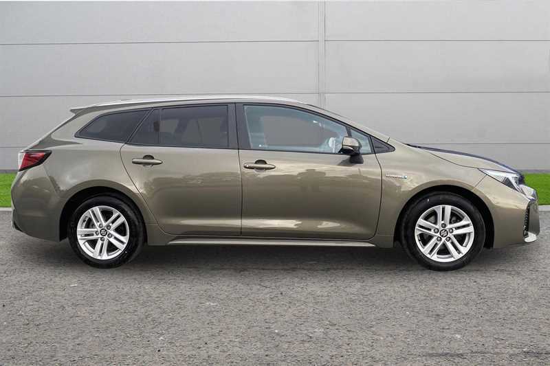Suzuki Swace 1.8 Hybrid Ultra Cvt Gold #3