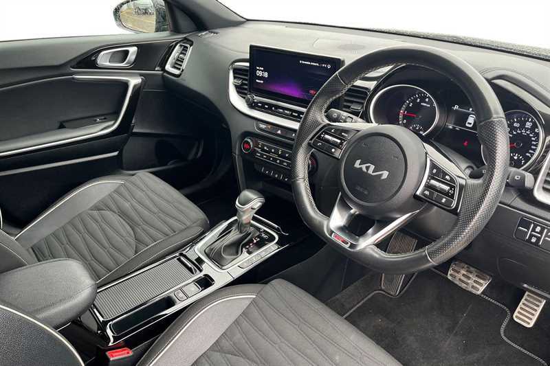 Kia Proceed 1.5T Gdi Isg Gt-line Dct Black #2