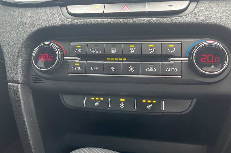 Kia Proceed 1.5T Gdi Isg Gt-line Dct Black #6