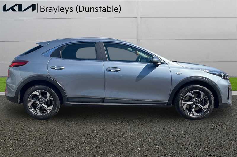 Kia Xceed 2 Red #8