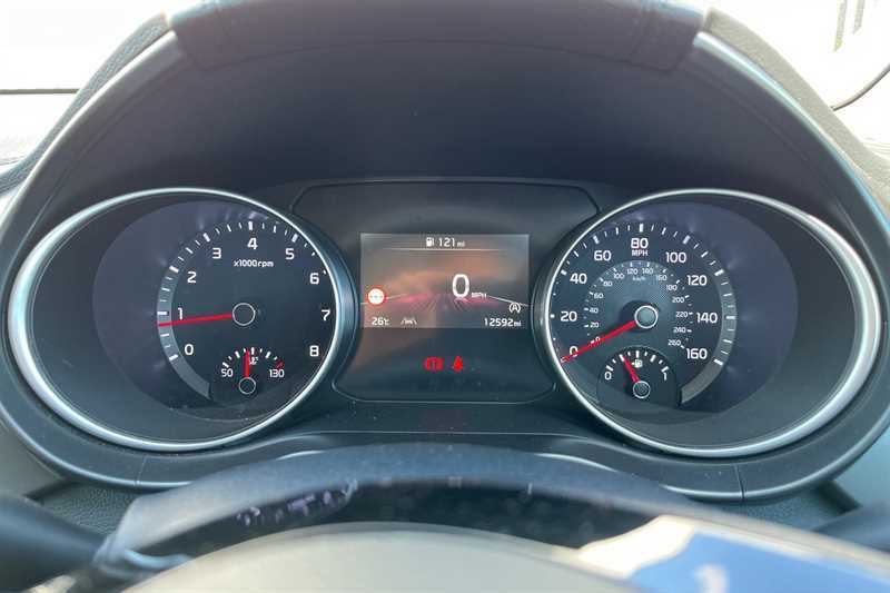 Kia Xceed 2 Red #17