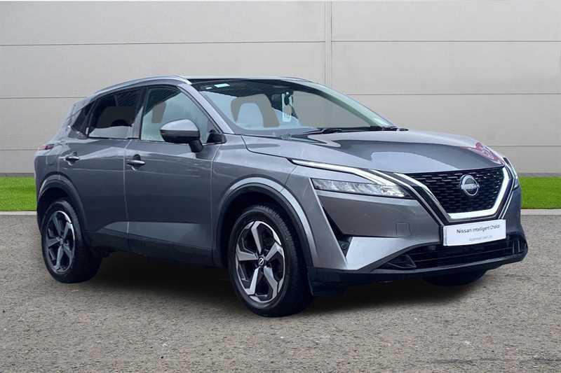 Nissan Qashqai 1.3 Dig-t Mh 158 N-connecta Xtronic