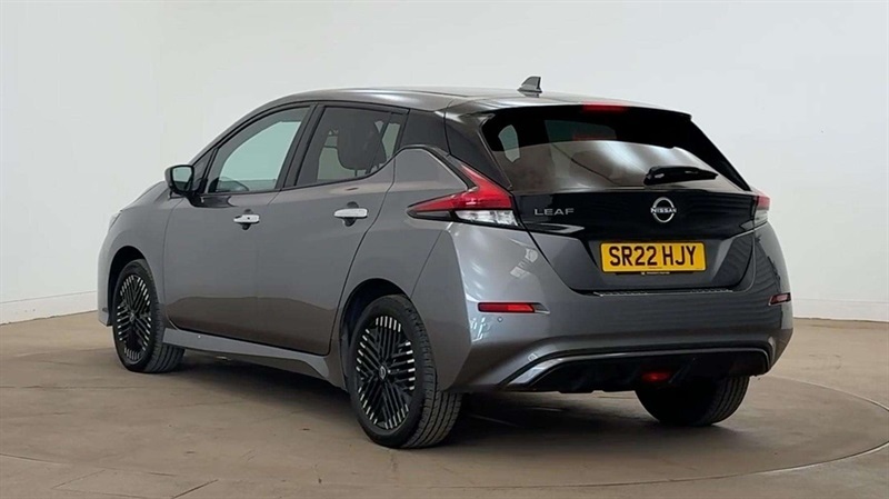 Nissan Leaf 160Kw E N-connecta 59Kwh Grey #3