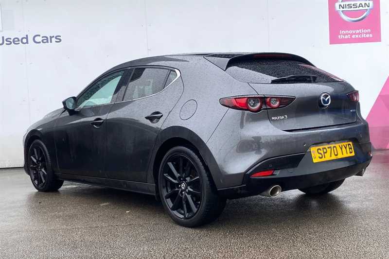 Mazda 3 Se-l White #48