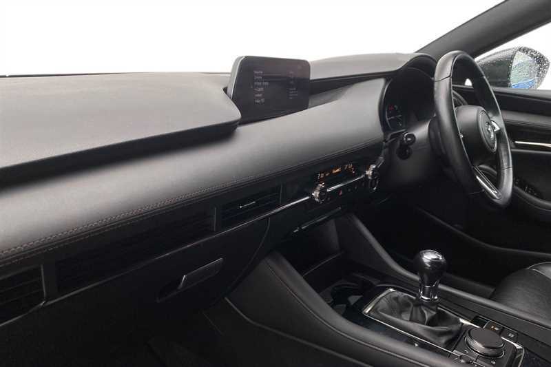 Mazda 3 Se-l White #7