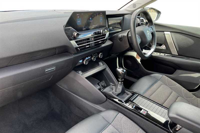 Citroen C4 1.2 Puretech 130 Sense Plus Grey #2