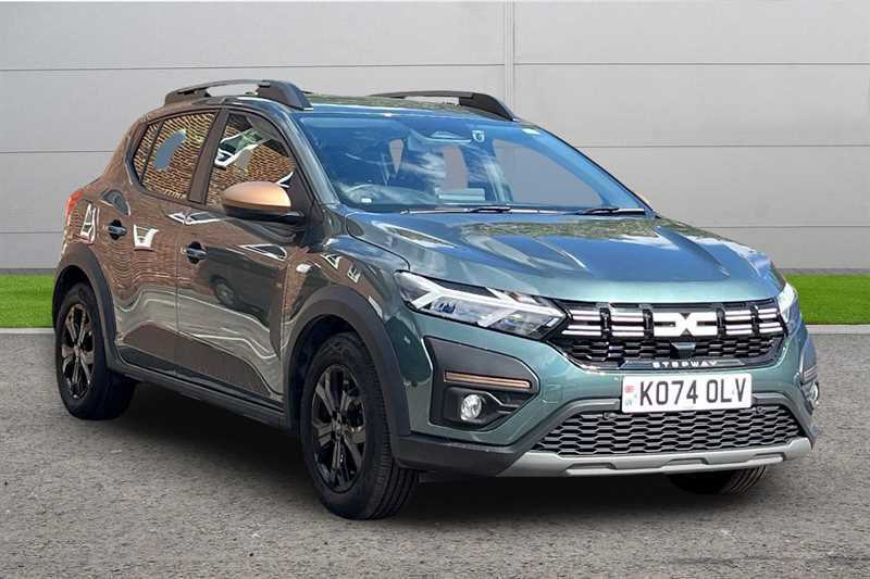 Dacia Sandero Stepway 1.0 Tce 110 Extreme Green