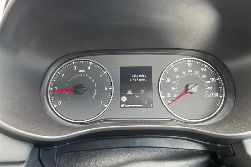 Dacia Sandero Stepway Hatchback Green #11
