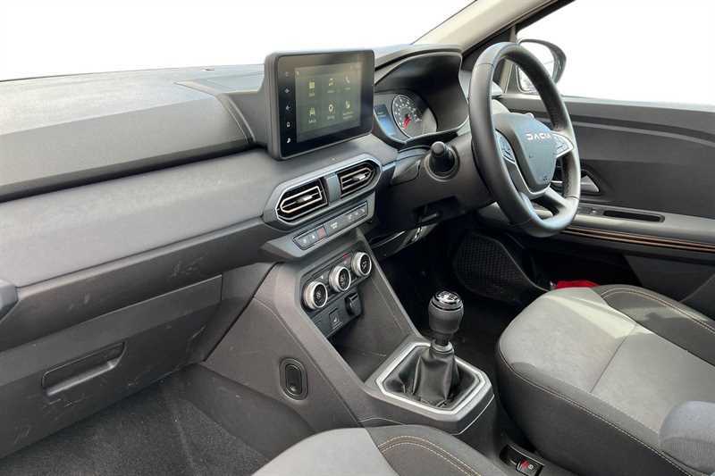 Dacia Sandero Stepway 1.0 Tce 110 Extreme Green #2