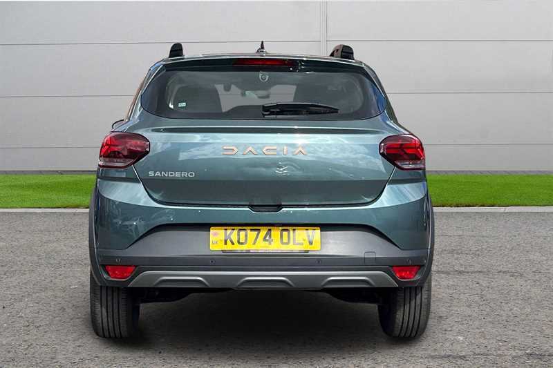 Dacia Sandero Stepway Hatchback Green #7