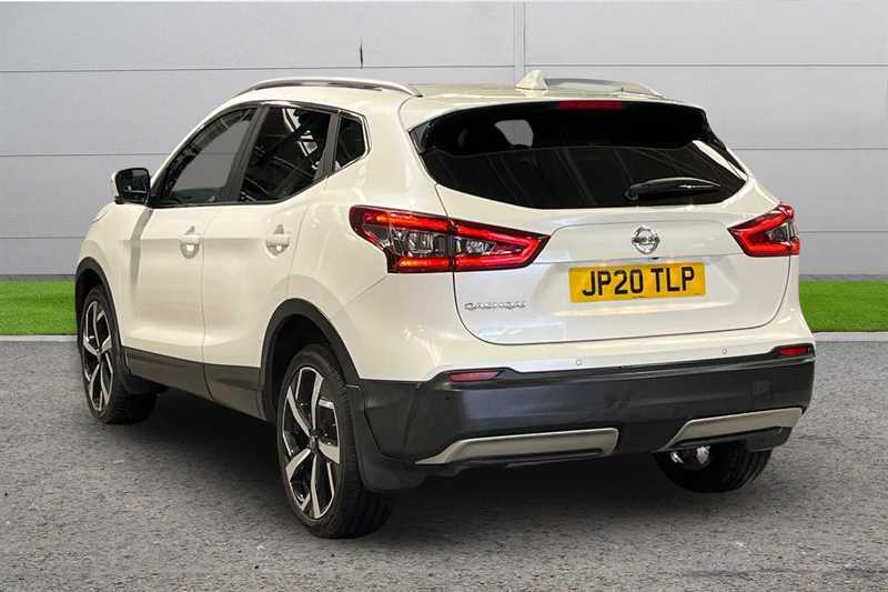 Nissan Qashqai 1.3 Dig-t 160 Tekna Dct White #2