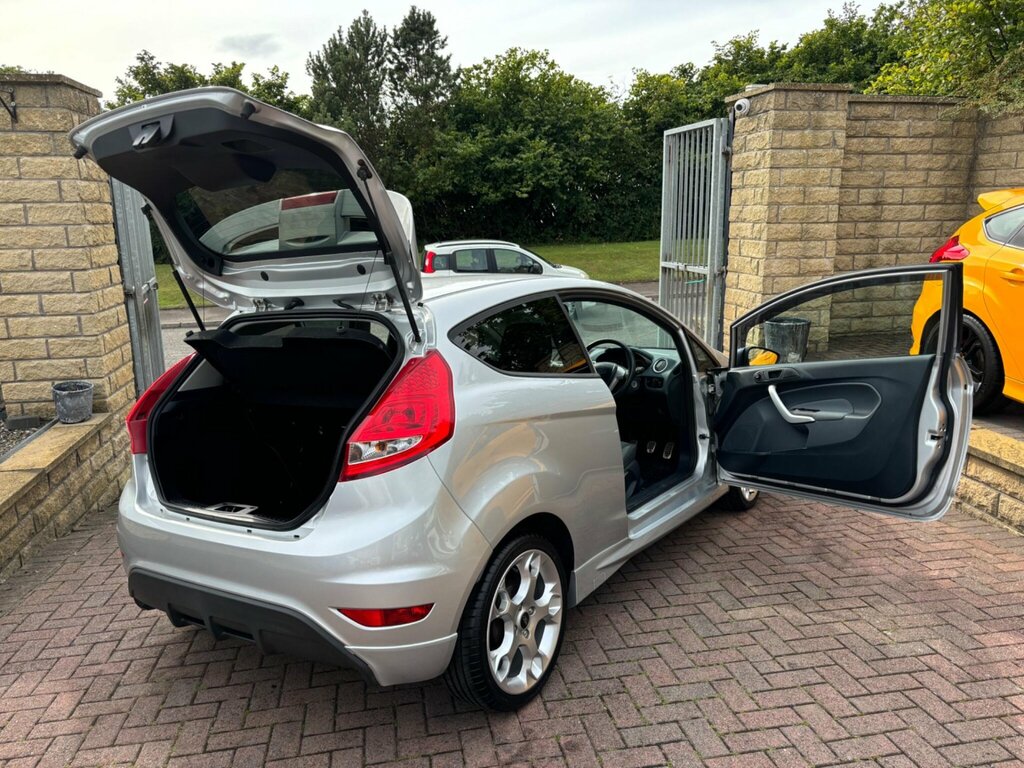 Ford Fiesta 1.4 Zetec Blue #61