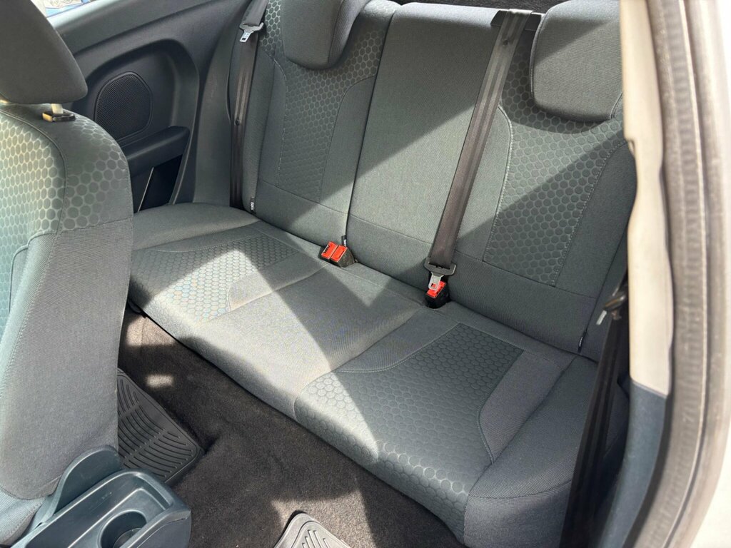 Ford Fiesta 1.4 Zetec Blue #32