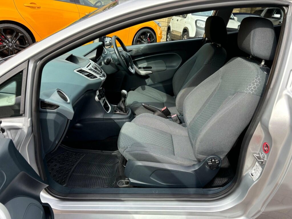 Ford Fiesta 1.4 Zetec Blue #30