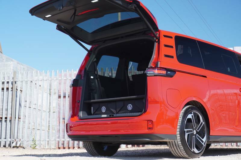 Volkswagen 86Kwh 4Motion Lwb Gtx Pro Lwb - 2026 75 Red #19