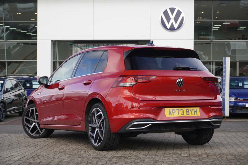 Volkswagen Golf Tdi 150 Dsg Style Red #3