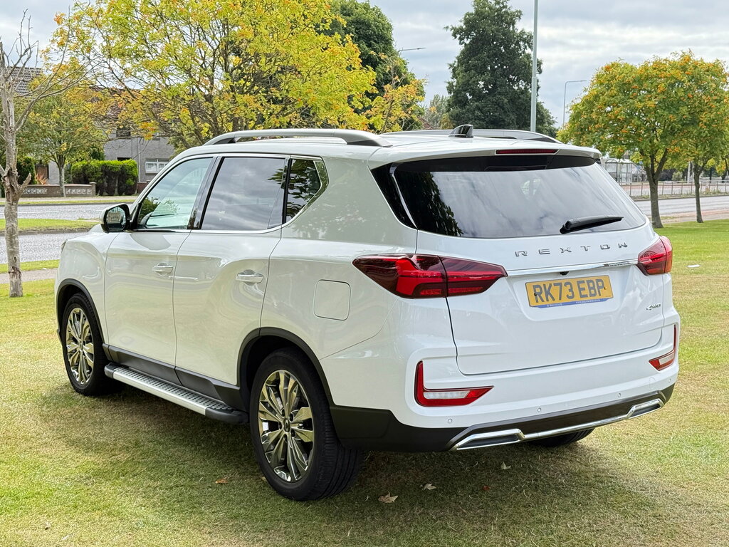SsangYong Rexton 2.2D Ultimate Plus Suv T-tronic 4Wd Eur White #4