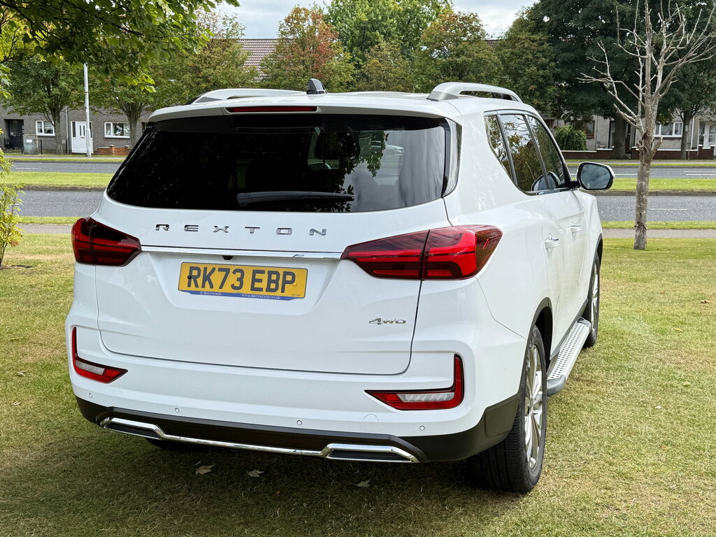 SsangYong Rexton 2.2D Ultimate Plus Suv T-tronic 4Wd Eur White #5