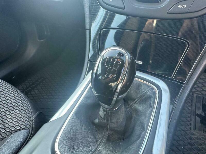 Vauxhall Insignia Tech Line Silver #17