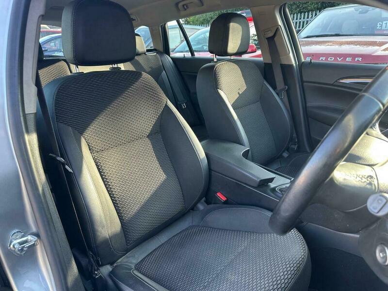 Vauxhall Insignia Tech Line Silver #10