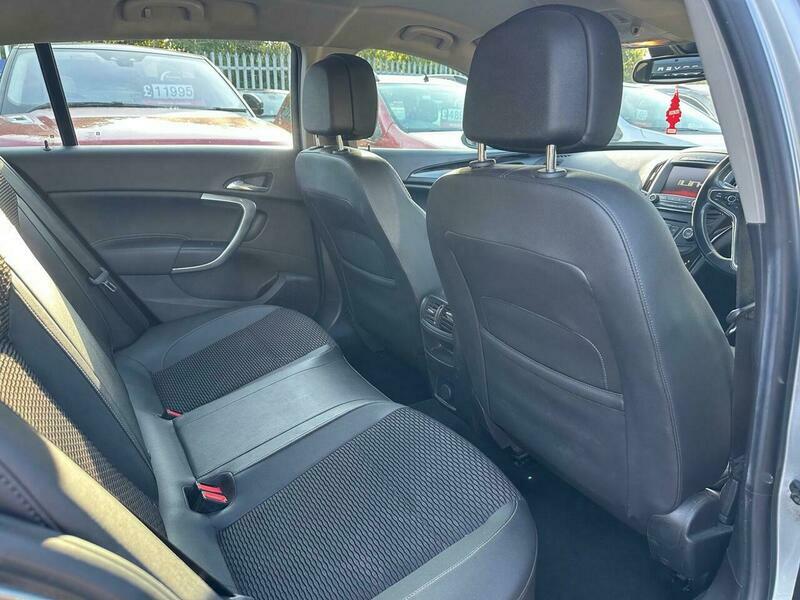 Vauxhall Insignia Tech Line Silver #11