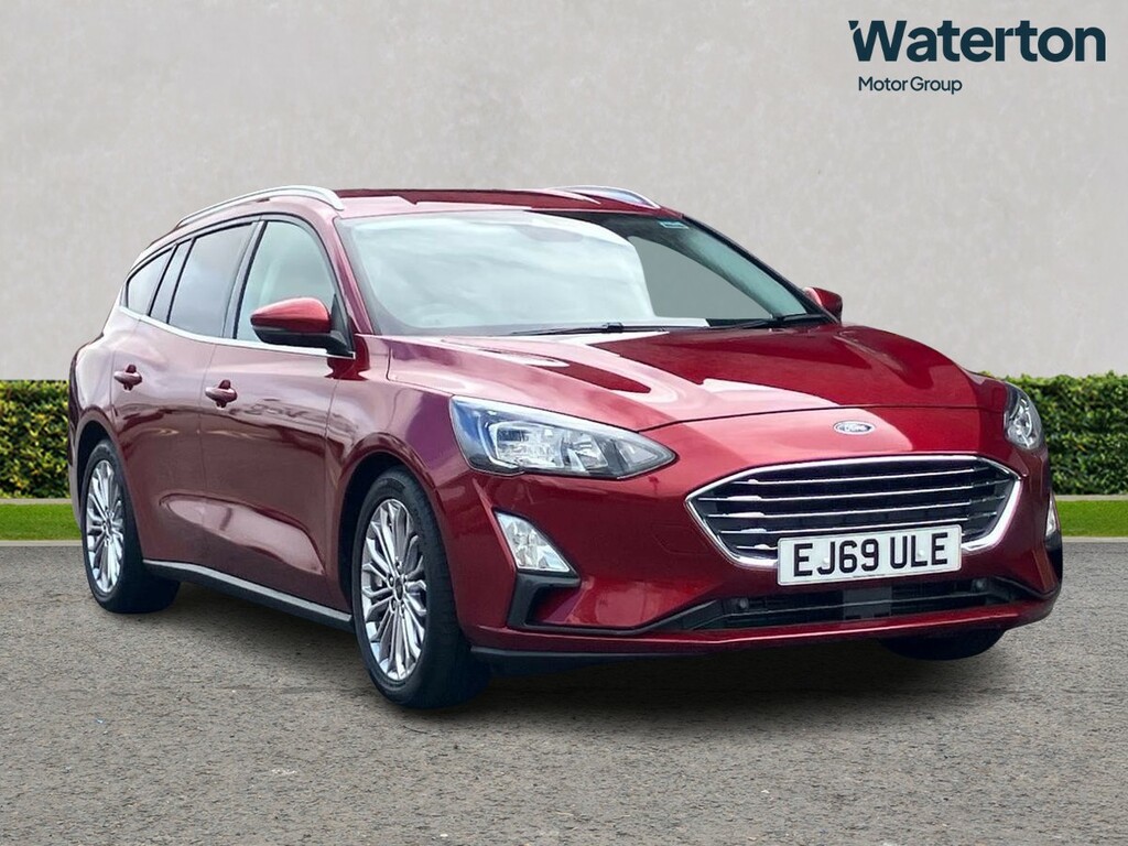 Ford Focus 1.5 Ecoboost 150 Titanium X Red