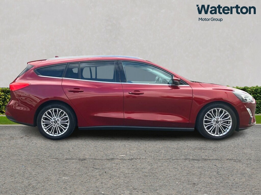 Ford Focus 1.5 Ecoboost 150 Titanium X EJ69ULE Red #2