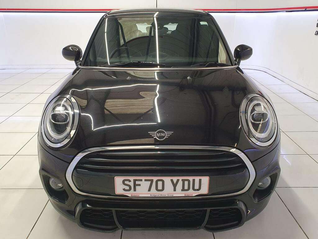 Mini Hatch 1.5 Cooper Sport Hatchback SF70YDU Black