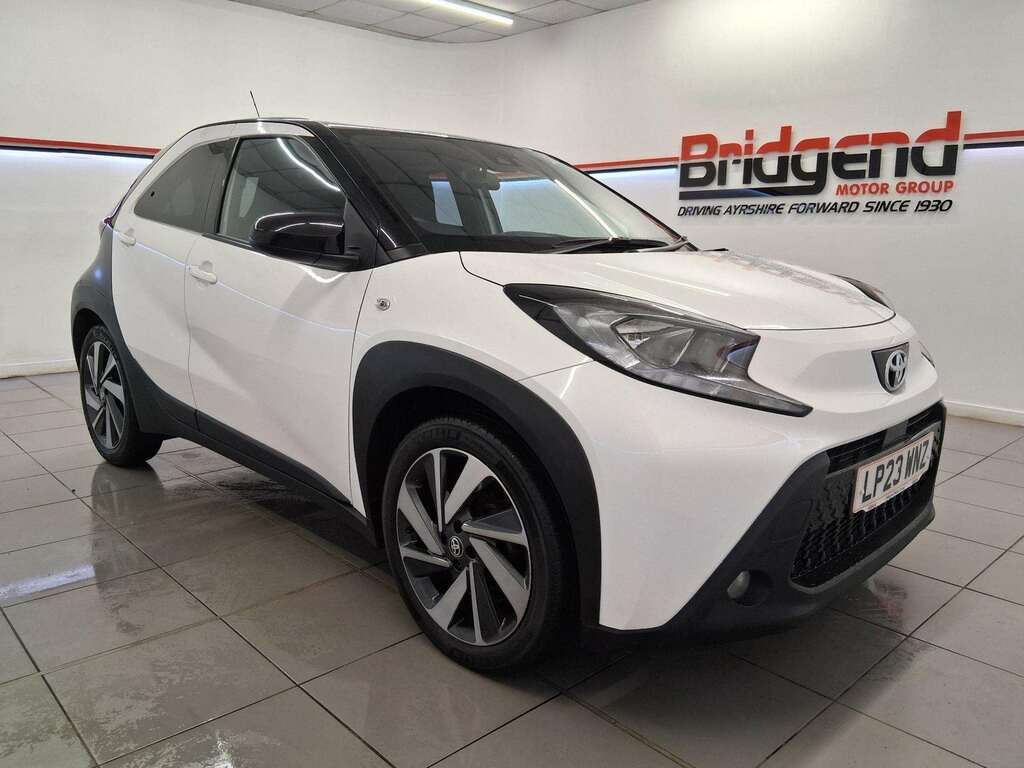 Toyota Aygo 1.0 Vvt-i Edge Hatchback White #2