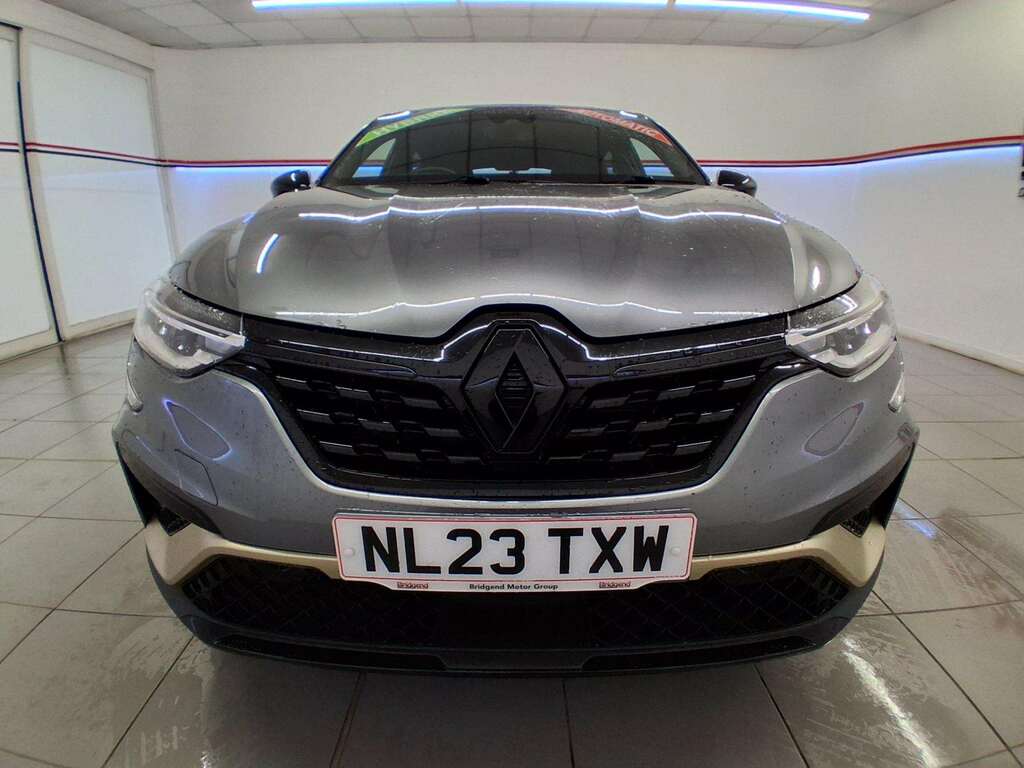 Renault Arkana 1.6 E-tech E-tech Engineered Suv Grey
