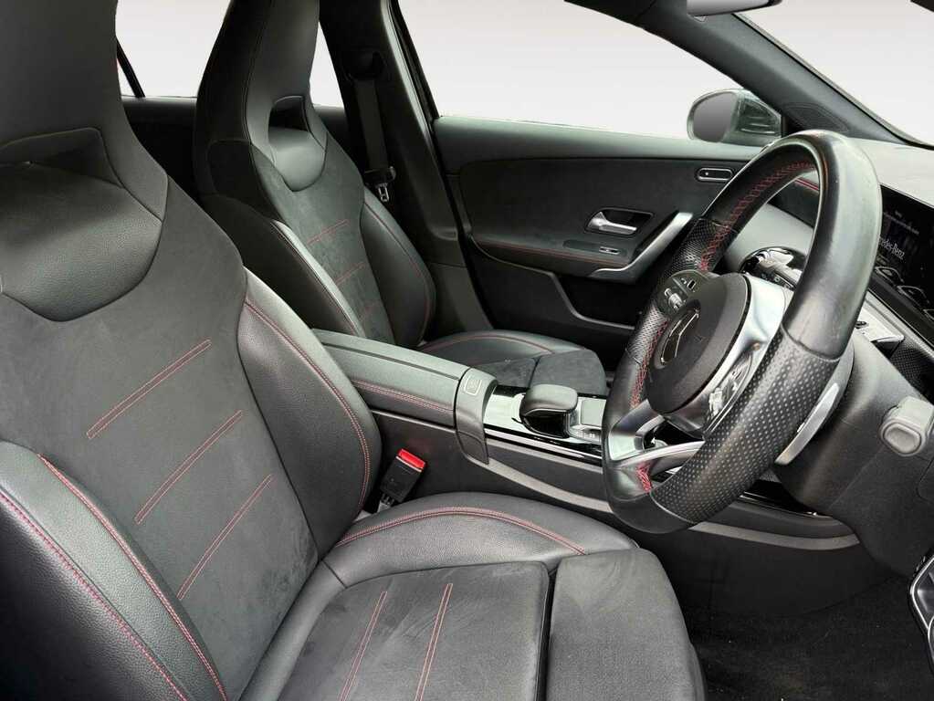 Mercedes-Benz A Class 1.3 A180 Amg Line Executive Hatchback CE70YNP Black #4