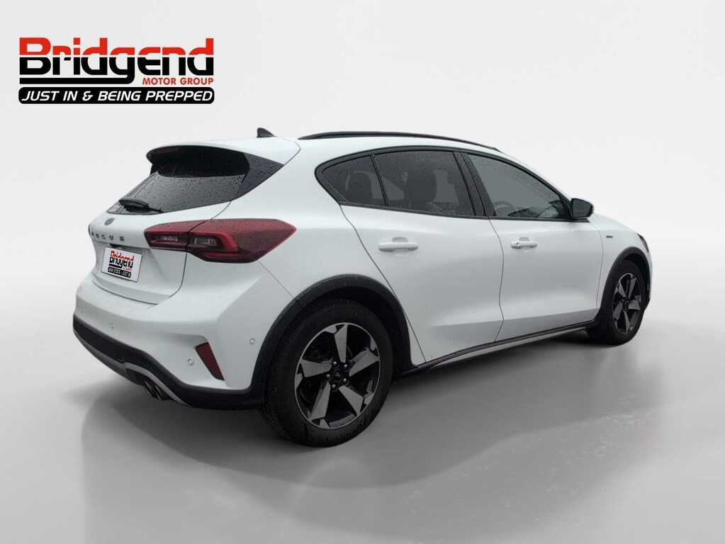 Ford Focus 1.0T Ecoboost Active Hatchback DP23XRK White #3