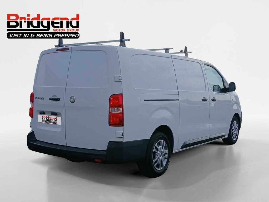 Vauxhall Vivaro 1.5 Turbo D 2900 Dynamic Panel Van 6Dr Manu DL70SZR White #3