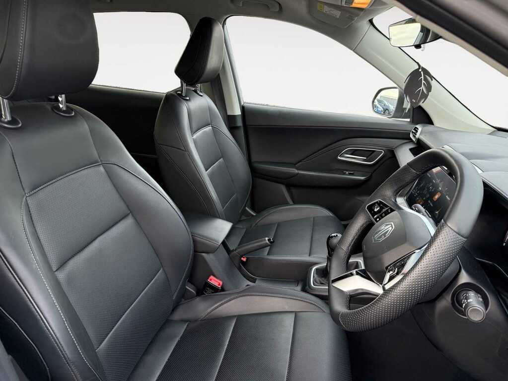 MG ZS 1.5 Se Suv SG25AHE Silver #4