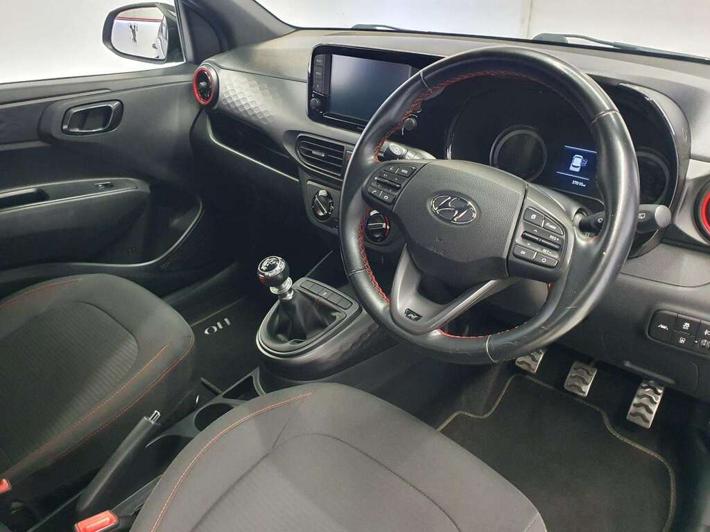 Hyundai I10 Hatchback  #15