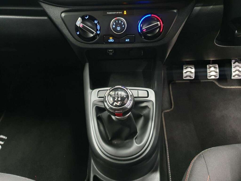 Hyundai I10 Hatchback  #19