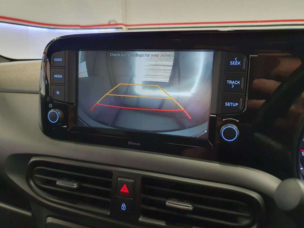 Hyundai I10 Hatchback  #17