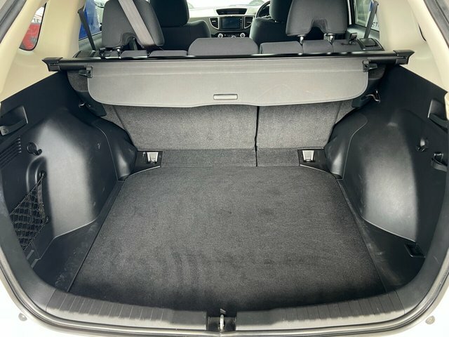 Honda Cr-V I-dtec Se Plus Navi RV68LLG White #6