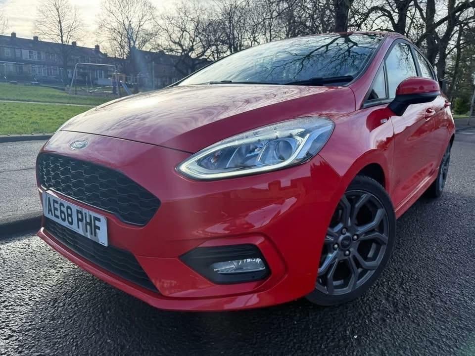 Ford Fiesta St-line T Red